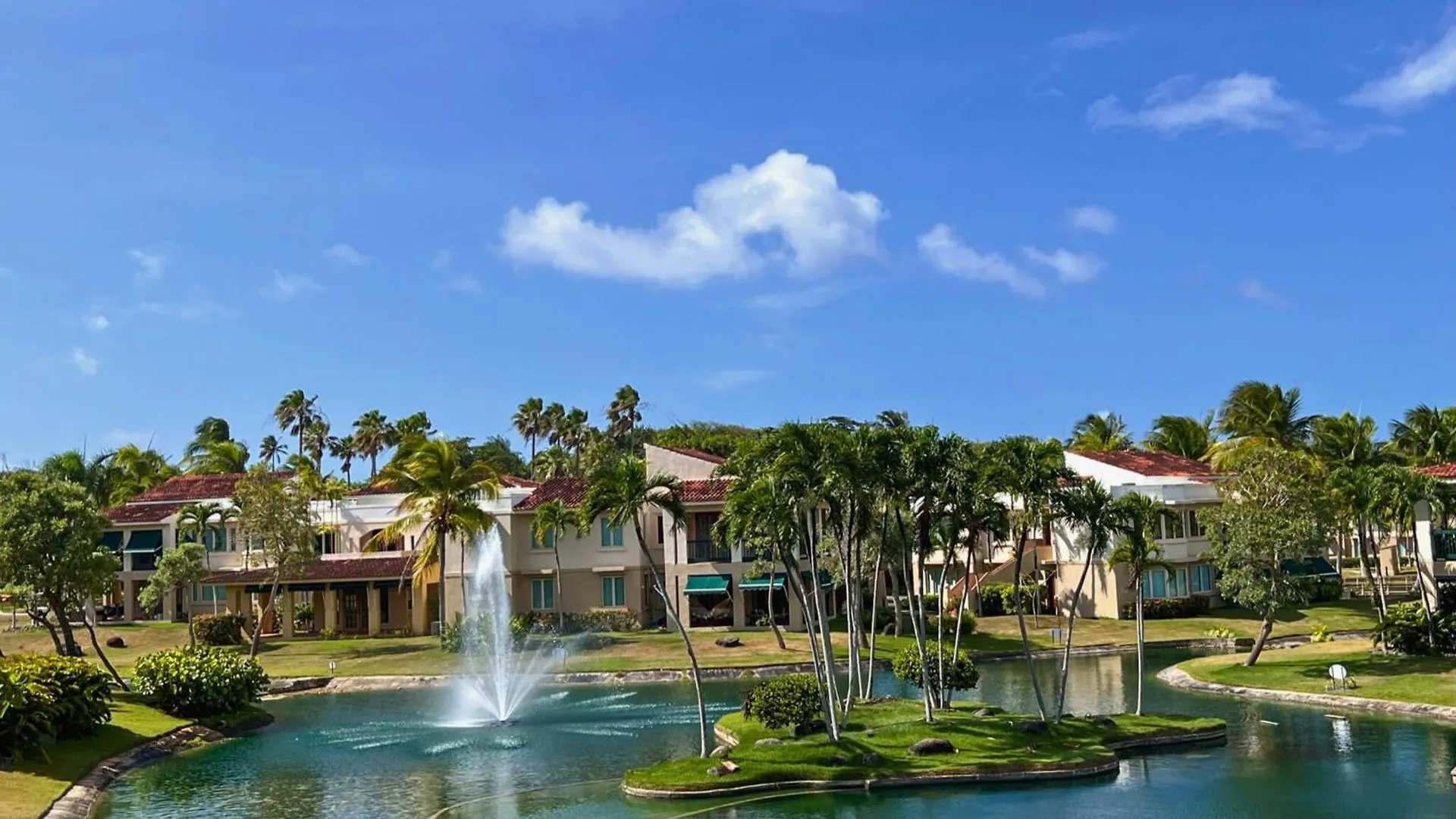 3 Bedroom - Villa Coco At Lakeside Villas Sabana  Puerto Rico